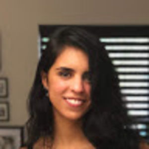 Meet your Posher, Estephany